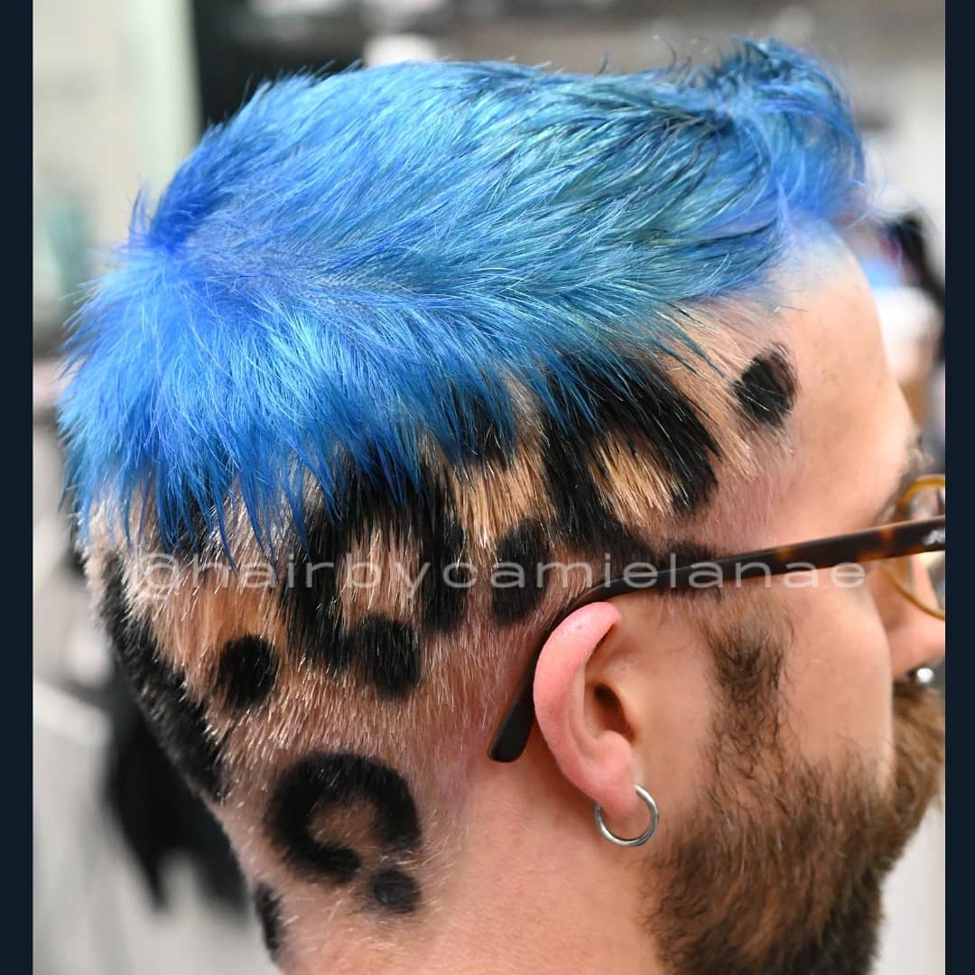 Glossy black layered cut